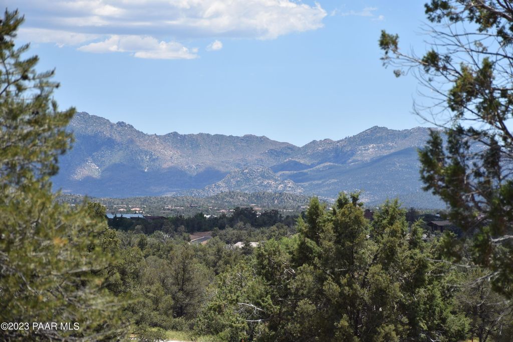 Photo of 5886 W Maddie Lane, Prescott, AZ 86305 (MLS # 1076838)