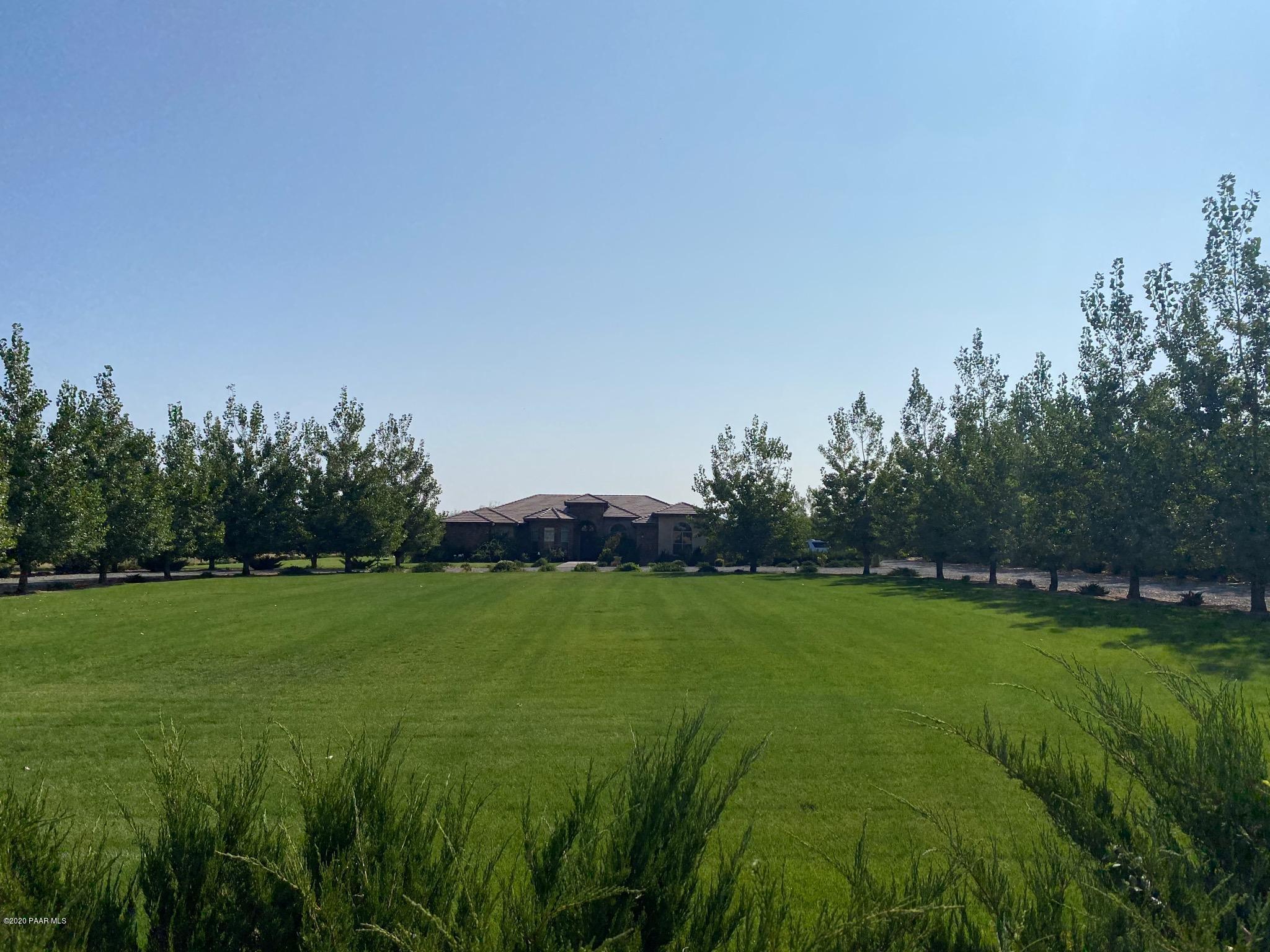 785 N Road 1 West