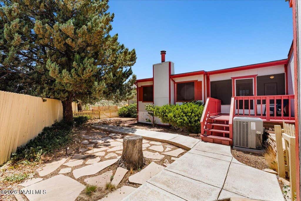 Photo of 9980 E Piebald Lane, Dewey-Humboldt, AZ 86327 (MLS # 1083066)
