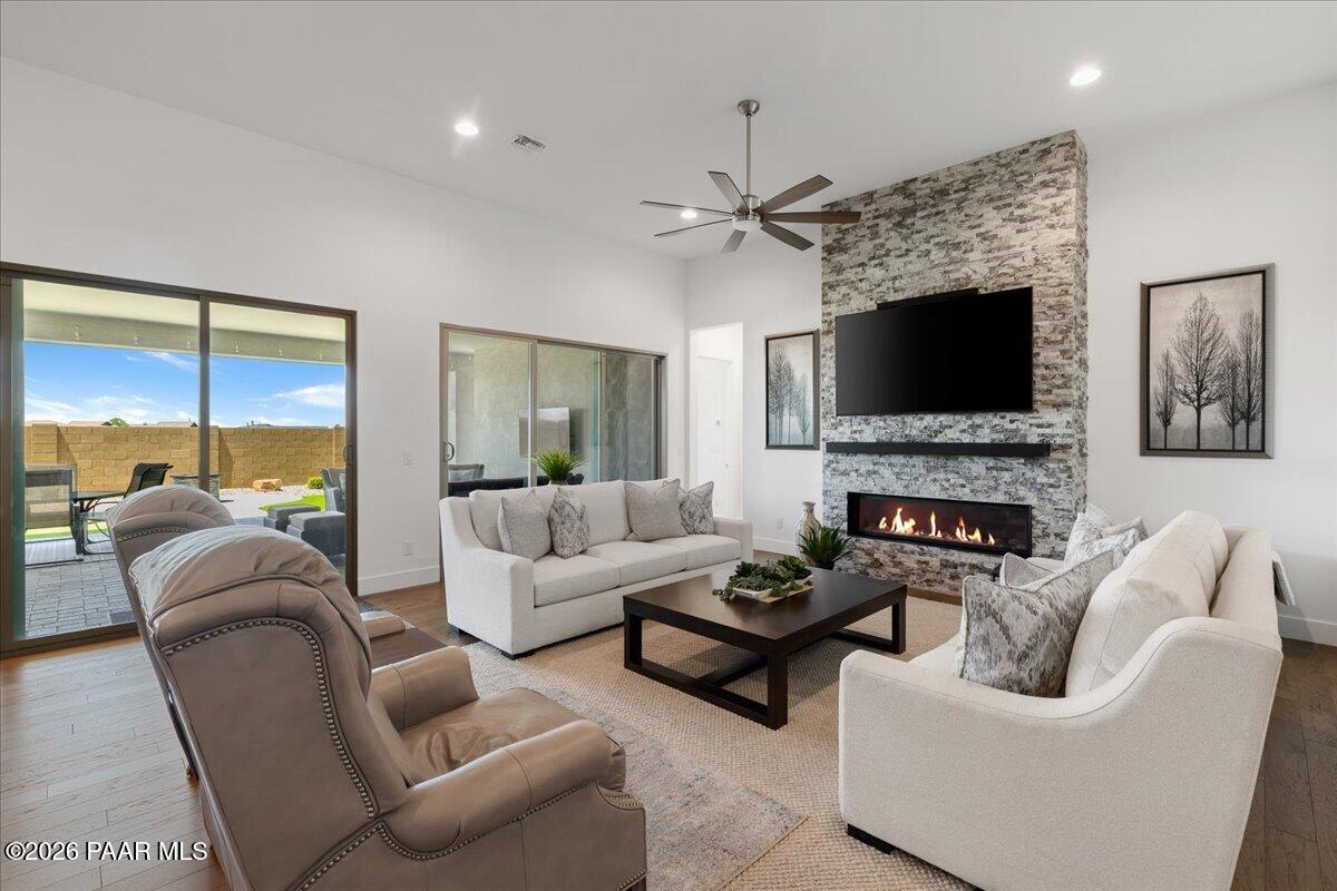 3270 Jagged Spire Court