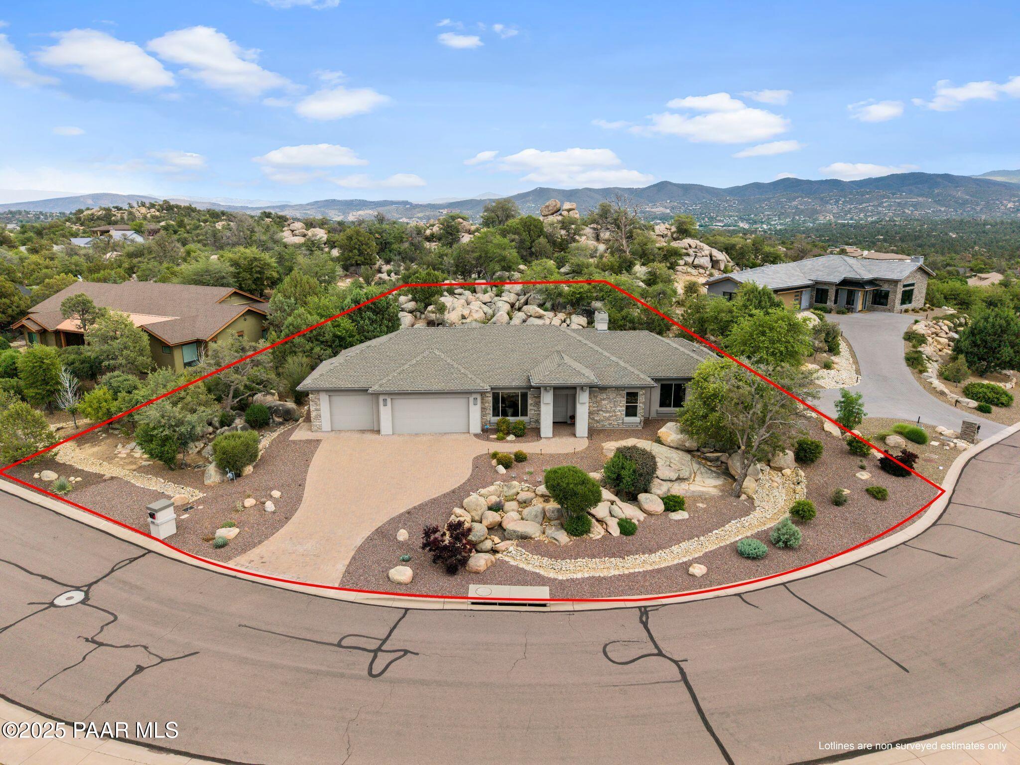 1385 Ridgewood Drive