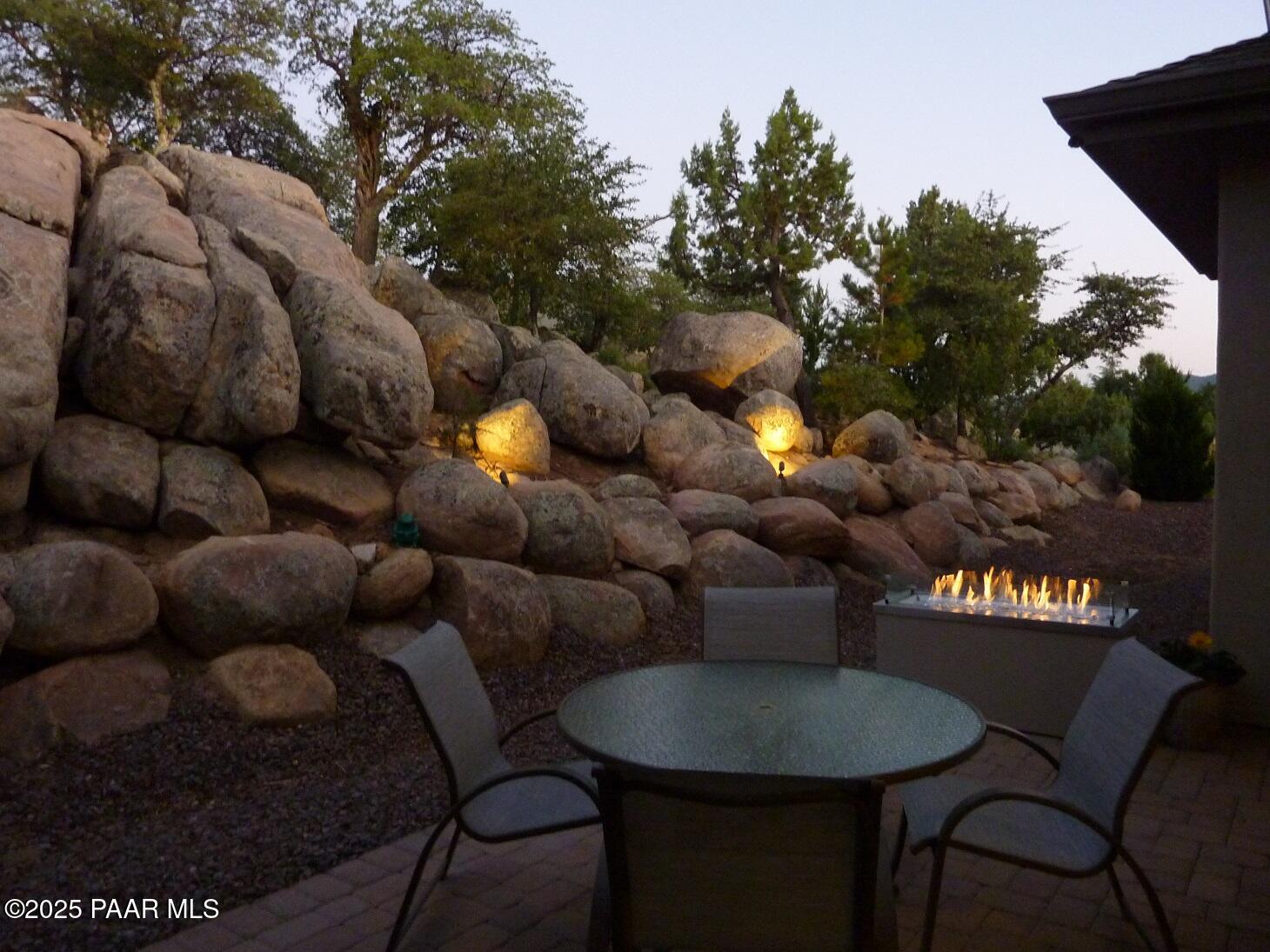 1385 Ridgewood Drive