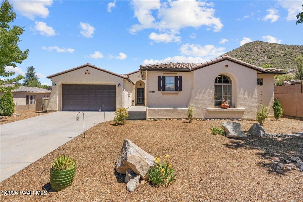 Photo of 7437 E Beaver Valley Road, Prescott Valley, AZ 86314 (MLS # 1081889)