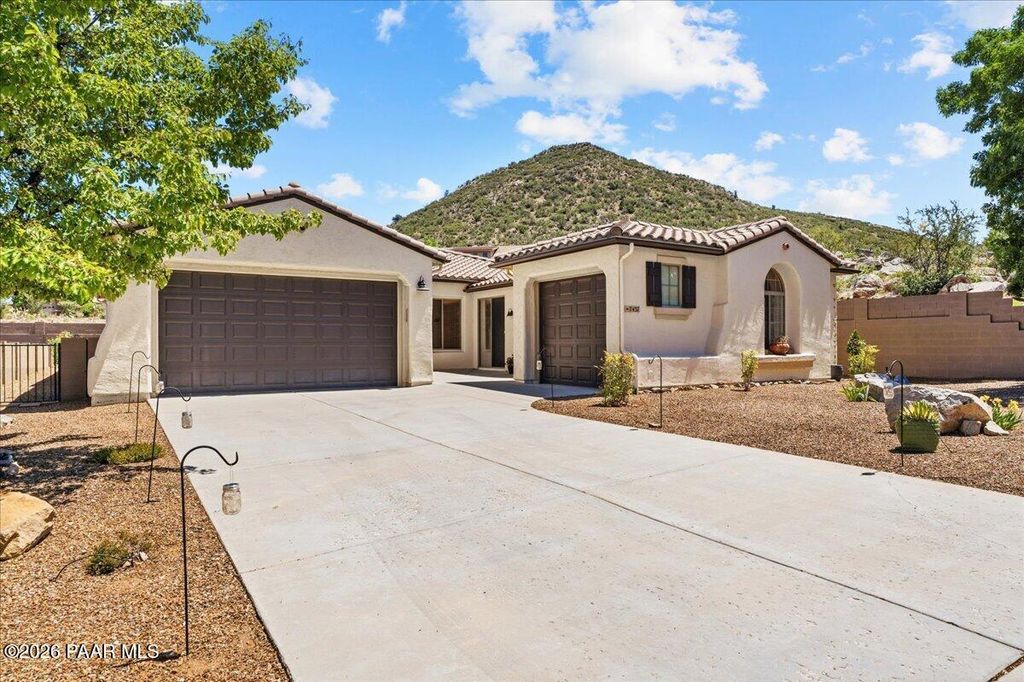 Photo of 7437 E Beaver Valley Road, Prescott Valley, AZ 86314 (MLS # 1081889)