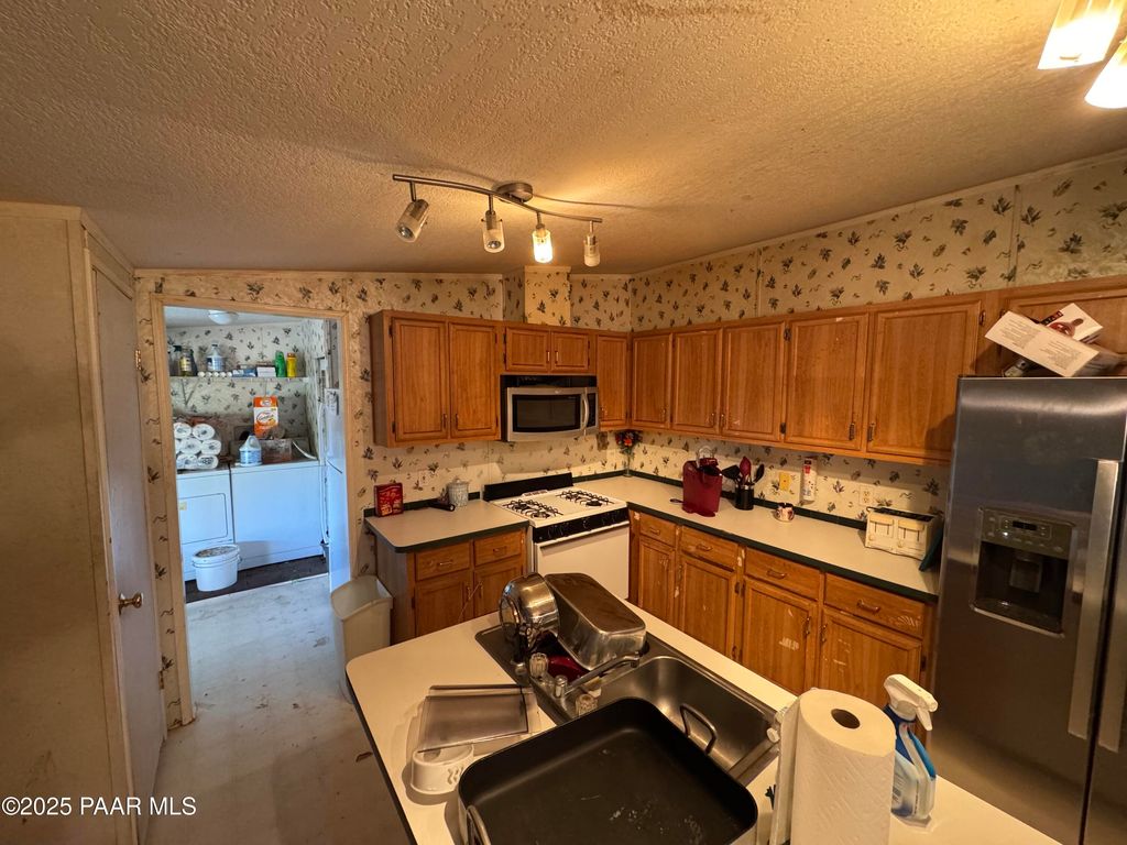 Photo of 3411 W Gerry Lane, Williams, AZ 86046 (MLS # 1078372)
