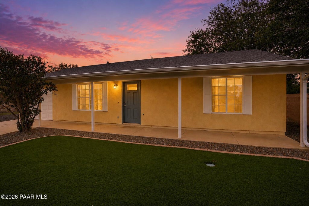 Photo of 5450 N Robert Road, Prescott Valley, AZ 86314 (MLS # 1084037)