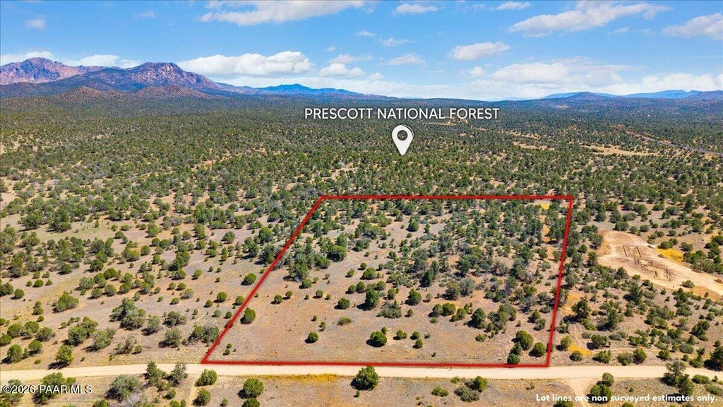 Photo of 8475 W Meadowlark Road, Prescott, AZ 86305 (MLS # 1082684)