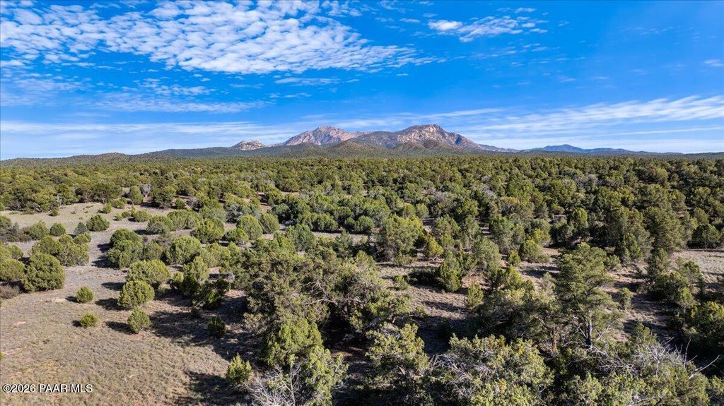 Photo of 8475 W Meadowlark Road, Prescott, AZ 86305 (MLS # 1082684)