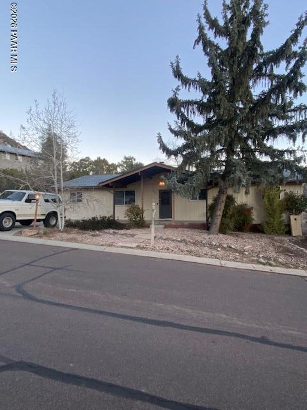 Photo of 1956 Meadowbrook Road, Prescott, AZ 86303 (MLS # 1078888)