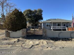23174 Lakewood Drive