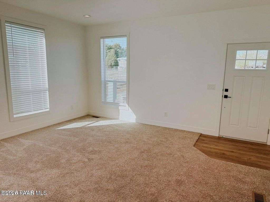 Photo of 20821 E Cactus Wren Drive, Mayer, AZ 86333 (MLS # 1080169)