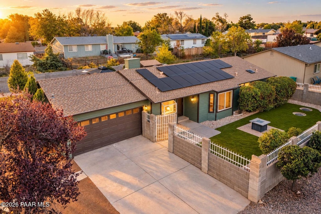 Photo of 3315 N Prescott East Highway, Prescott Valley, AZ 86314 (MLS # 1085618)