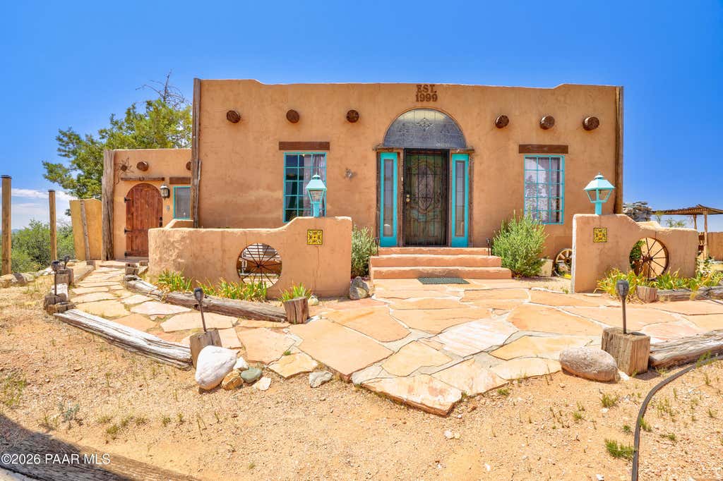 Photo of 7425 W Parnell Dr, Kirkland, AZ 86332 (MLS # 1084147)