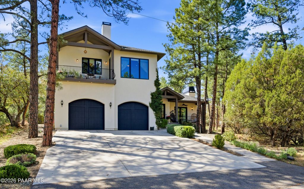 Photo of 520 Carson Drive, Prescott, AZ 86303 (MLS # 1081234)