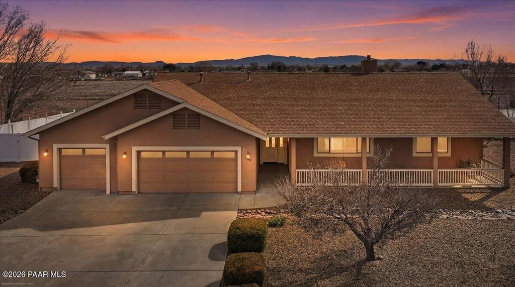 Photo of 365 Homestead Mesa Drive, Chino Valley, AZ 86323 (MLS # 1079939)