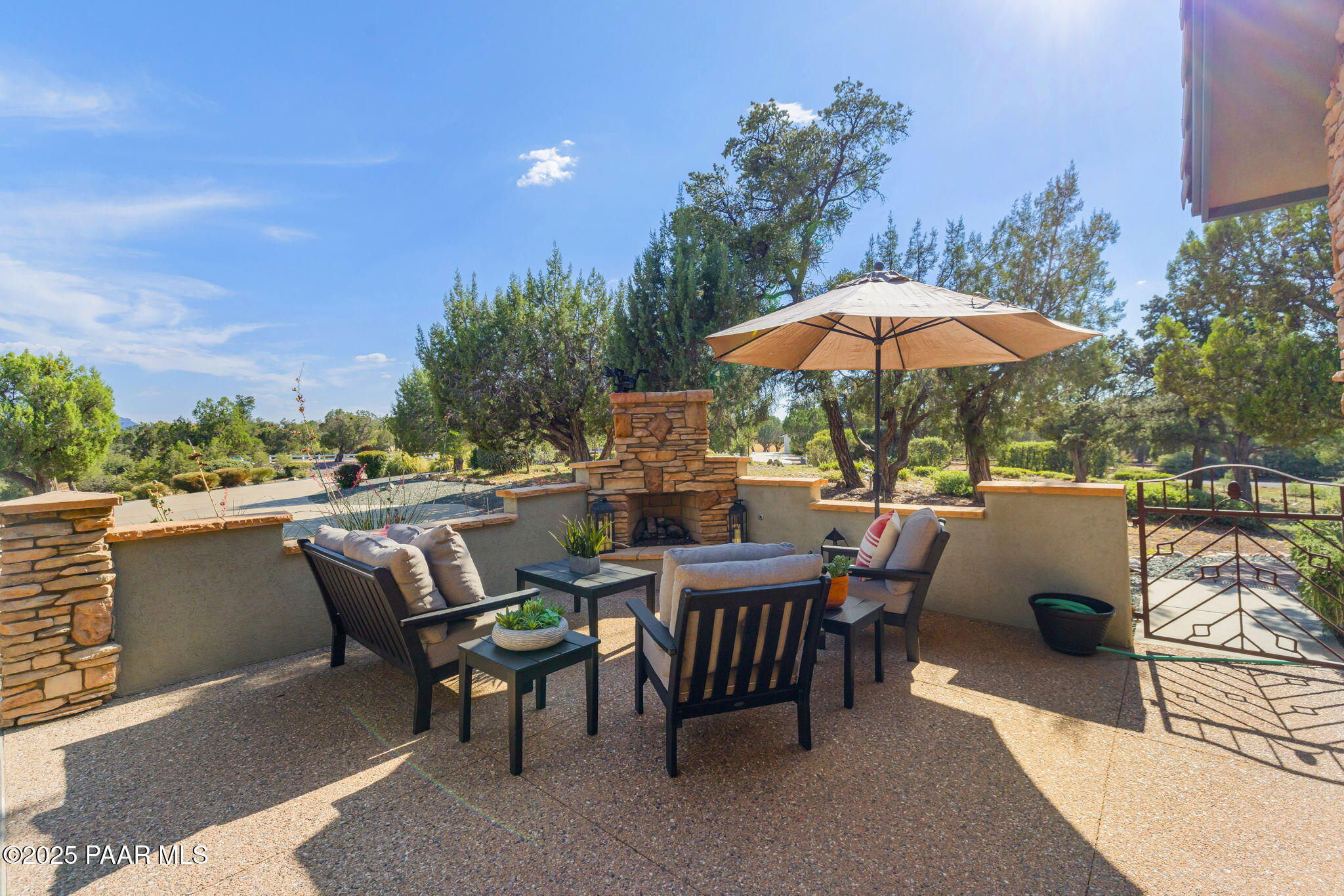 13995 N Thunderbird Road 74