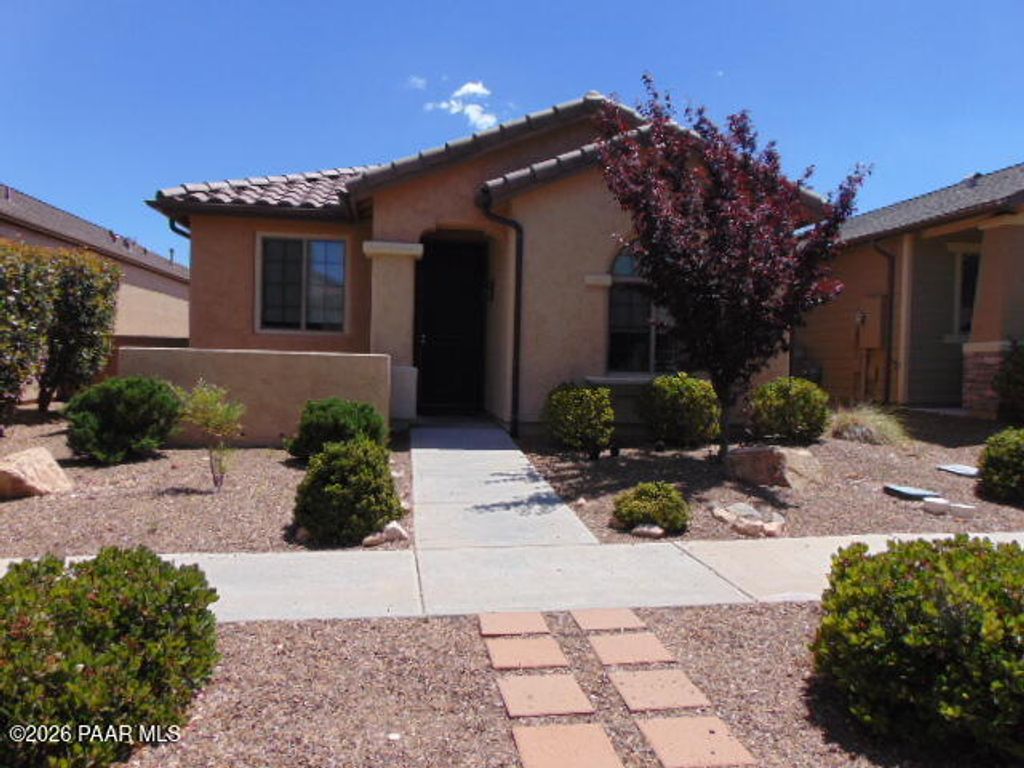 Photo of 1139 N Hobble Strap Street, Prescott Valley, AZ 86314 (MLS # 1078975)