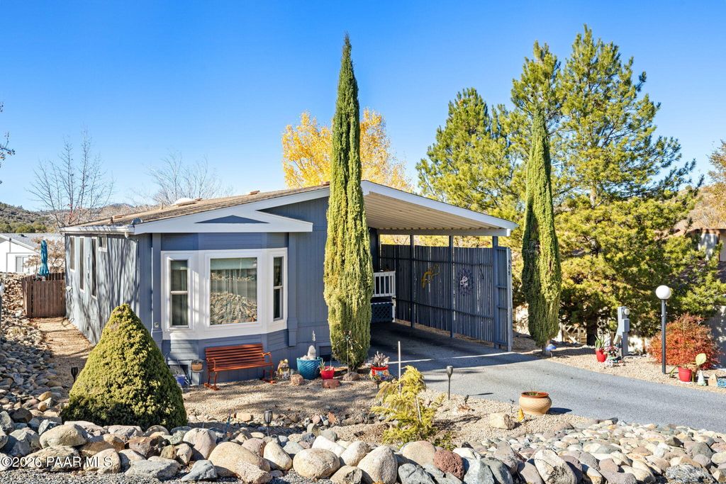 Photo of 908 N Mountain Hollow Court, Prescott, AZ 86301 (MLS # 1079784)