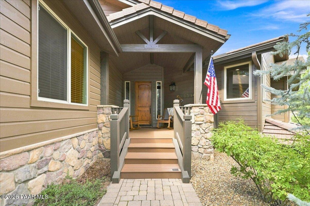 Photo of 2140 Lone Oak Way, Prescott, AZ 86305 (MLS # 1084864)