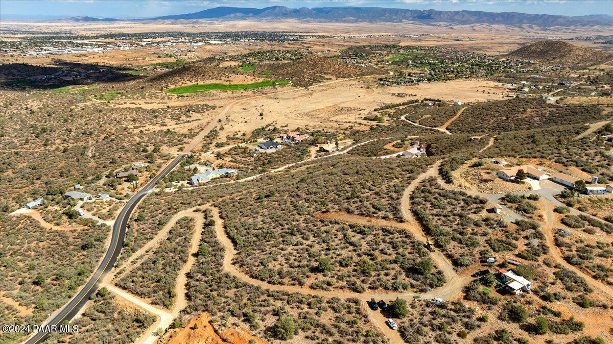 6155 E Old Black Canyon Rd Lane