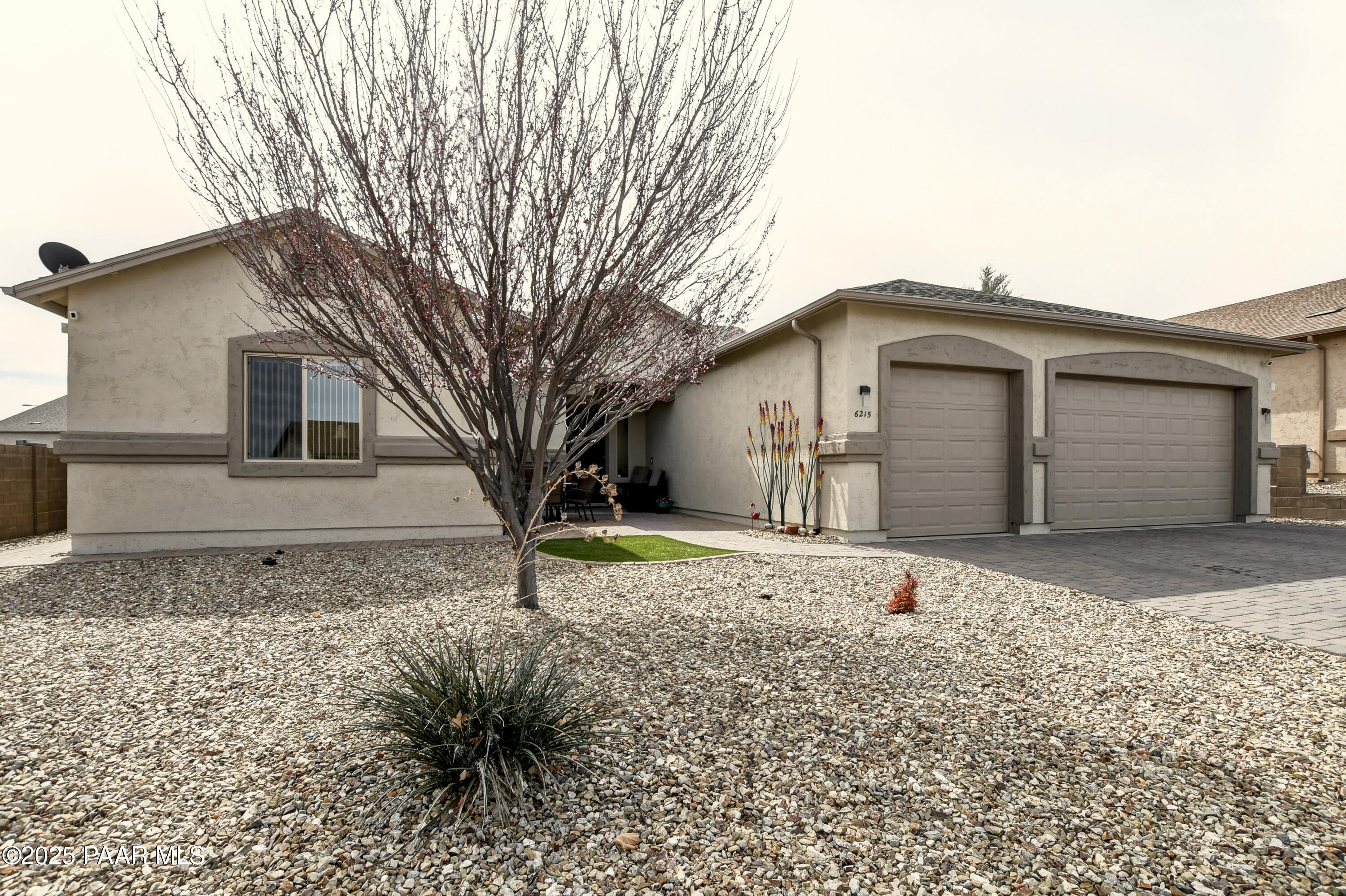6215 E Sefton Drive