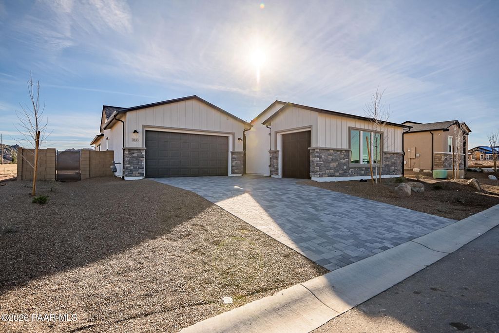 Photo of 3143 Twin Rock Road, Prescott, AZ 86301 (MLS # 1081457)