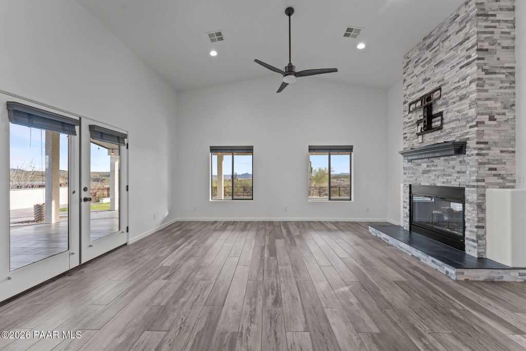 Photo of 3860 Pura Vida Trail, Wickenburg, AZ 85390 (MLS # 1081435)