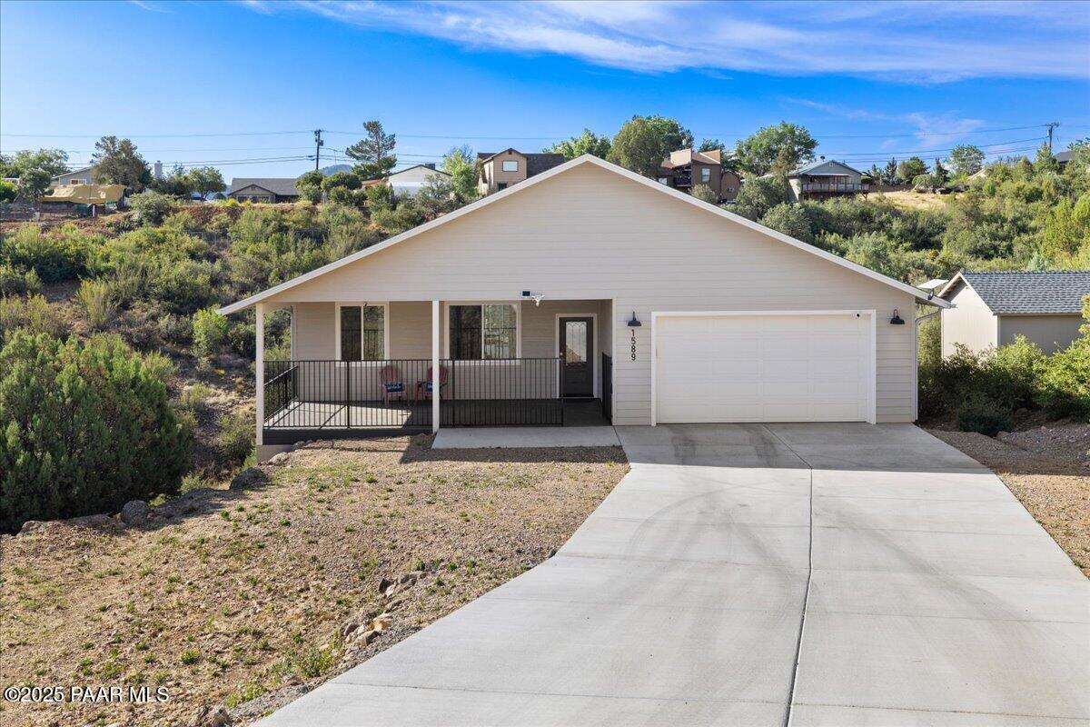 1589 N Douglas Drive