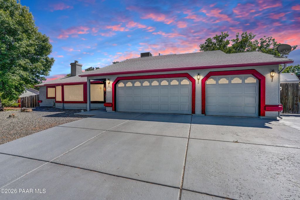 Photo of 4225 N Saratoga Drive, Prescott Valley, AZ 86314 (MLS # 1080356)