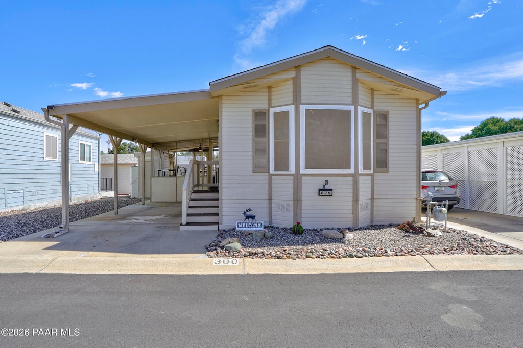 Photo of 879 N Country View Drive, Prescott Valley, AZ 86327 (MLS # 1085305)