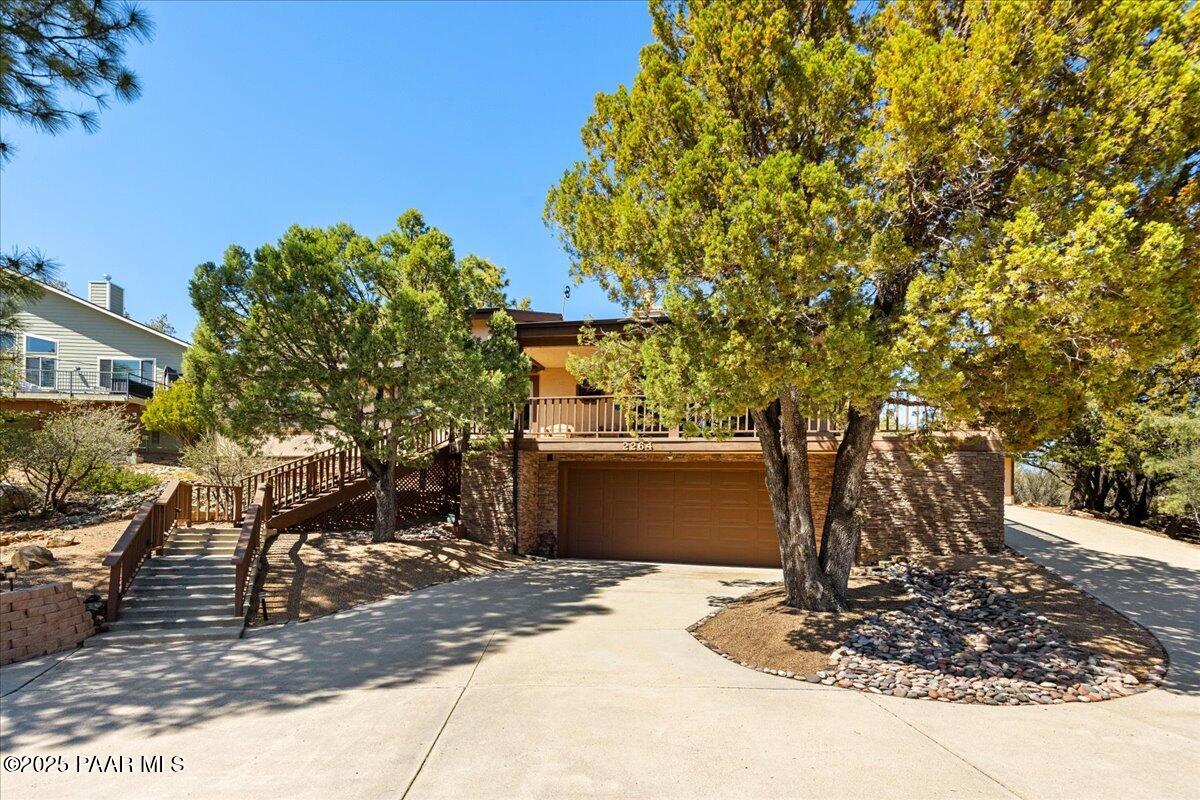 2264 W Mountain Laurel Road