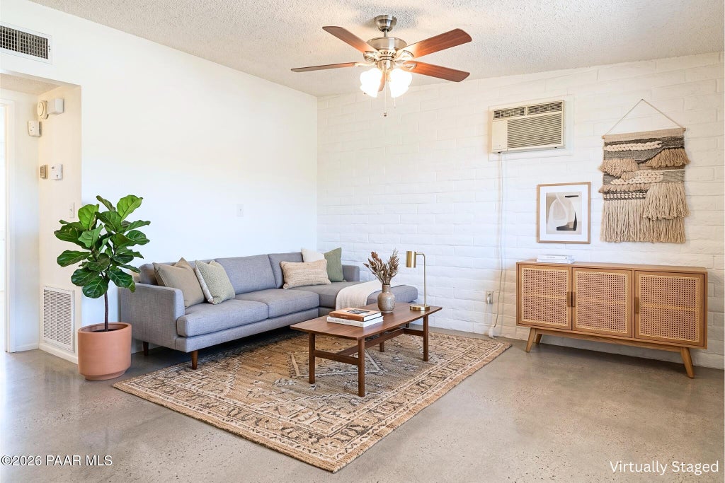 Photo of 5901 E Fairmount Street #B, Tucson, AZ 85712 (MLS # 1083452)