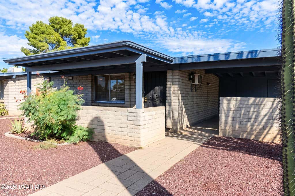 Photo of 5901 E Fairmount Street #B, Tucson, AZ 85712 (MLS # 1083452)