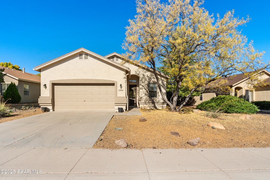 Photo of 5384 N Bremont Way, Prescott Valley, AZ 86314 (MLS # 1077866)