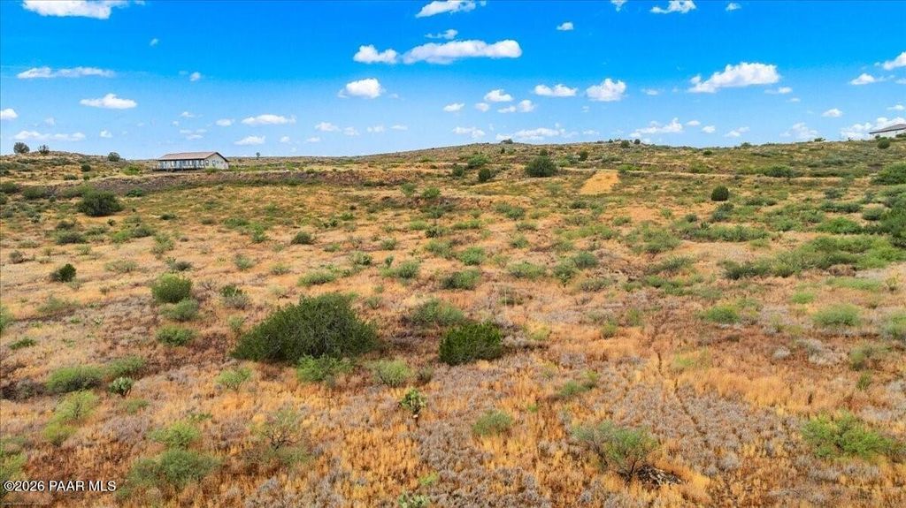 Photo of 15865 E Broken Bit Road, Mayer, AZ 86333 (MLS # 1083736)