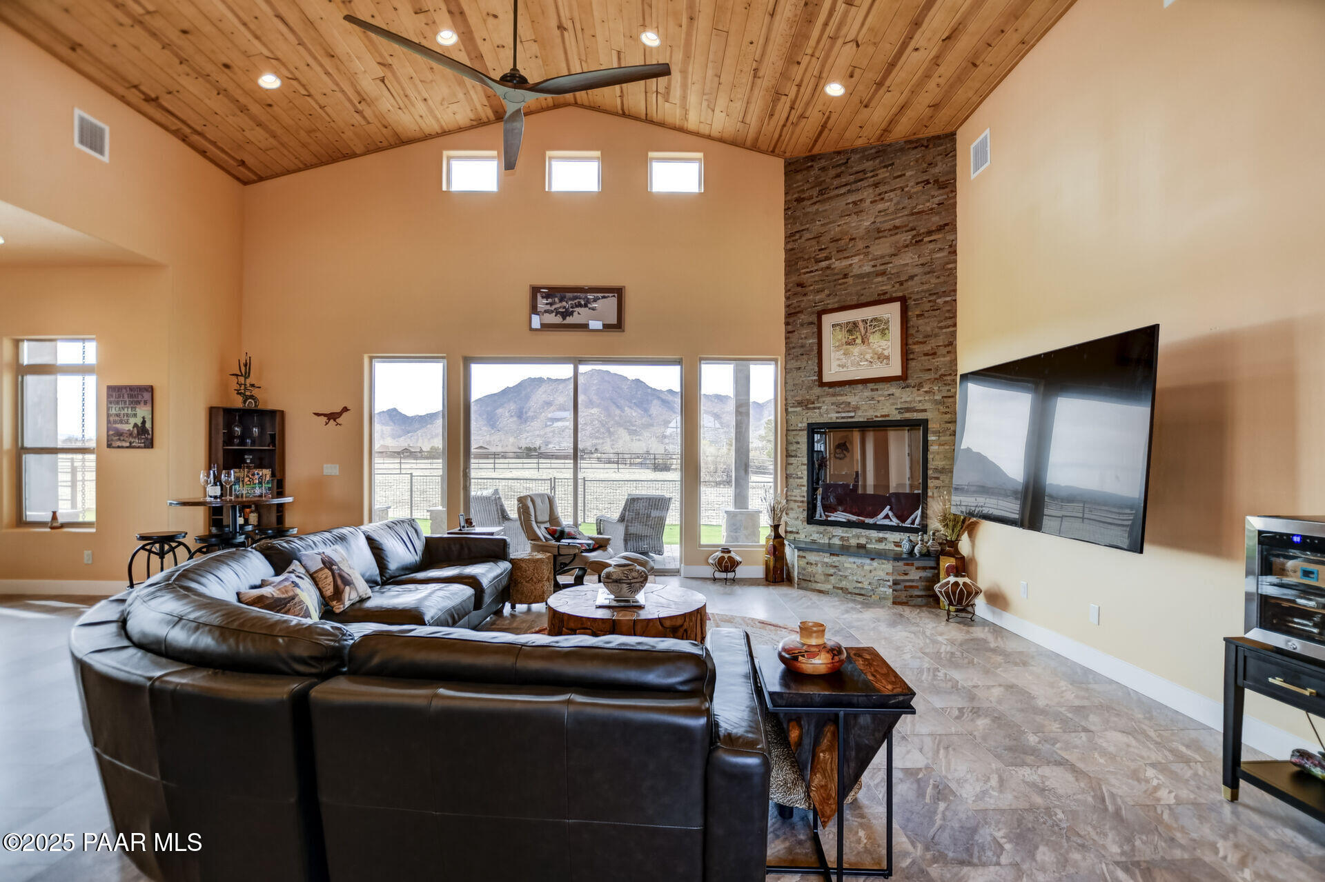4155 W Oatman Flat Circle