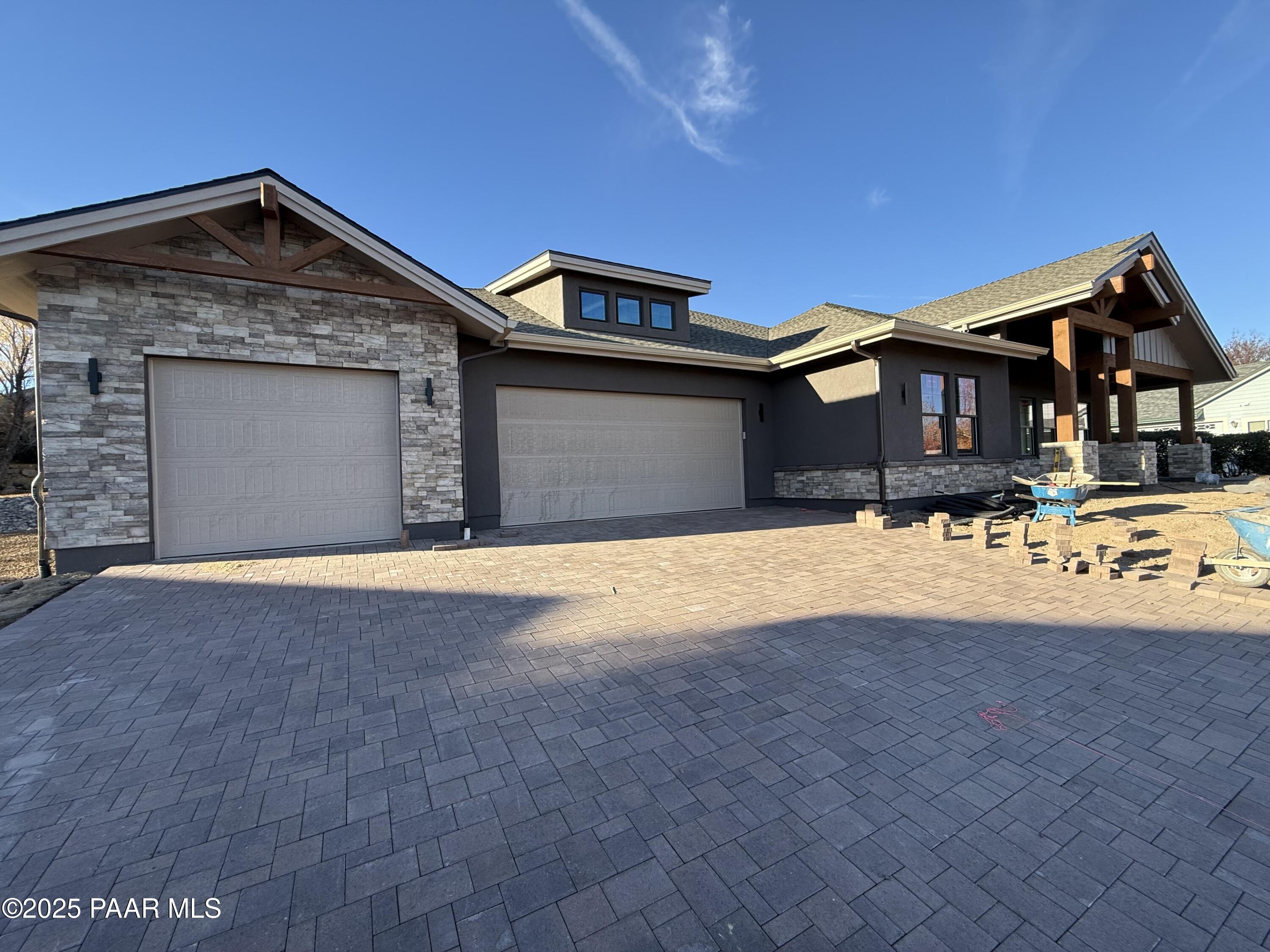 506 Bridgeway Circle