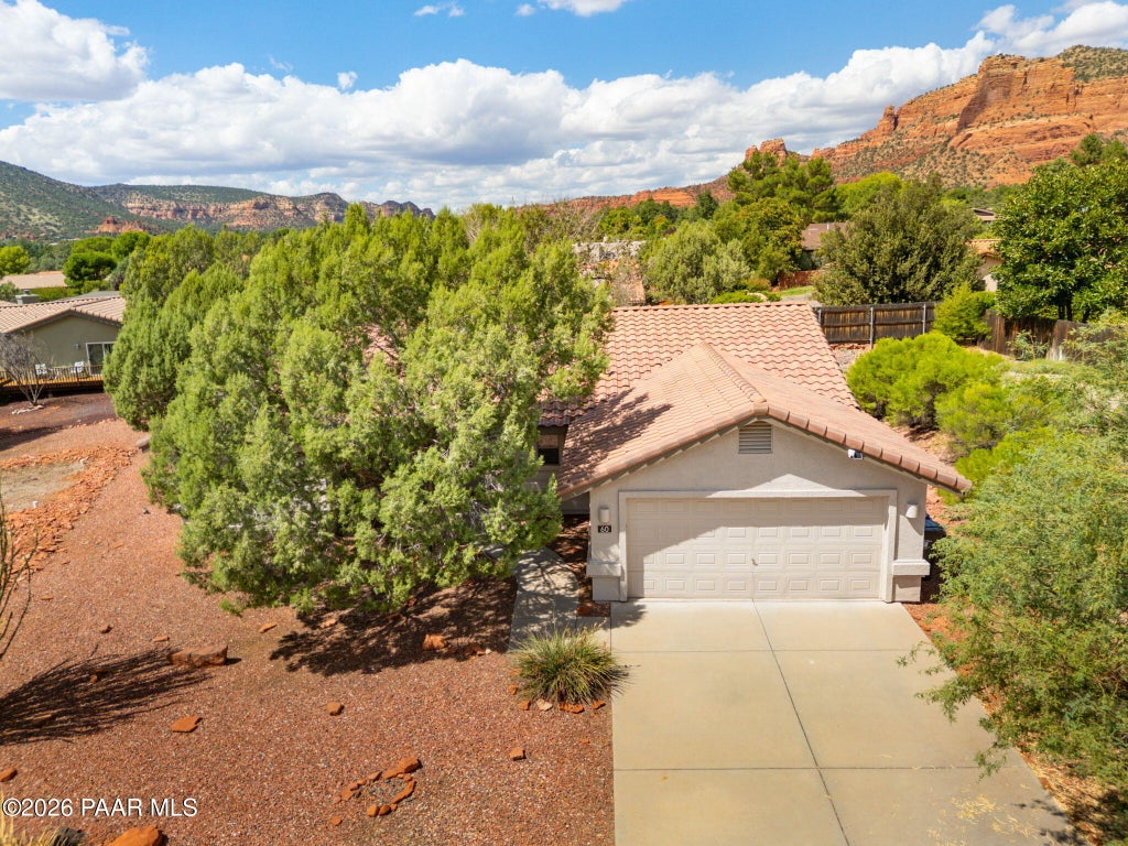 Photo of 60 Rim Trail Drive, Sedona, AZ 86351 (MLS # 1085101)