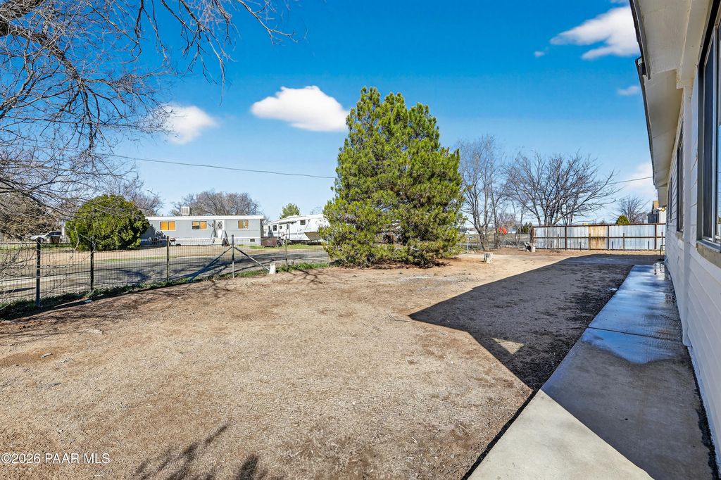 Photo of 1400 Meadow Lane, Chino Valley, AZ 86323 (MLS # 1079768)