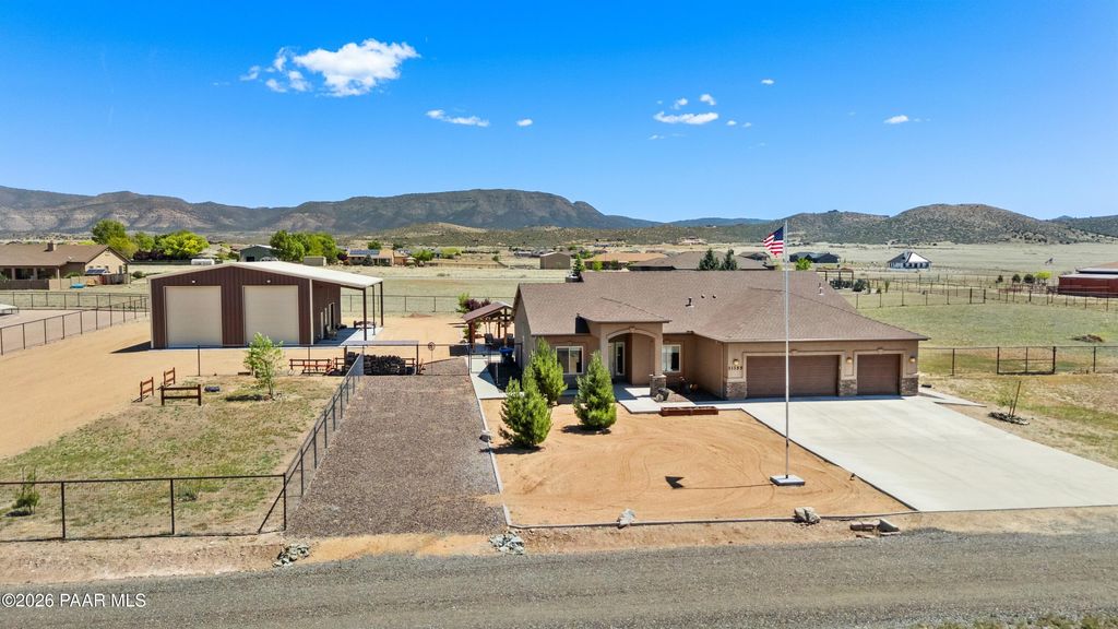 Photo of 11155 N Patagonia Court, Prescott Valley, AZ 86315 (MLS # 1081262)