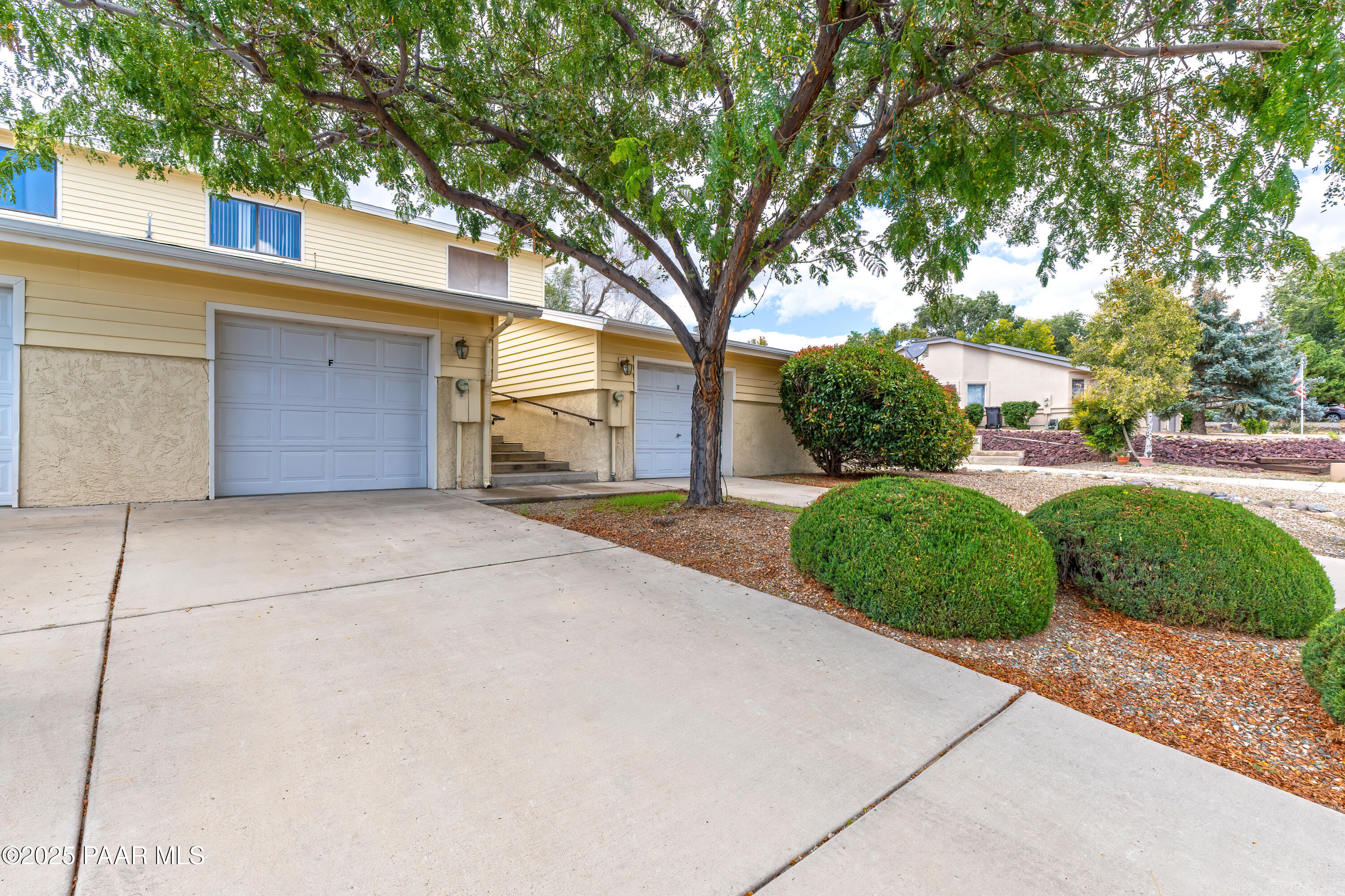 1246 N Barzona Avenue F