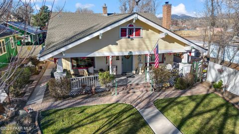 Photo of 230 N Mount Vernon Avenue, Prescott, AZ 86301 (MLS # 1079196)