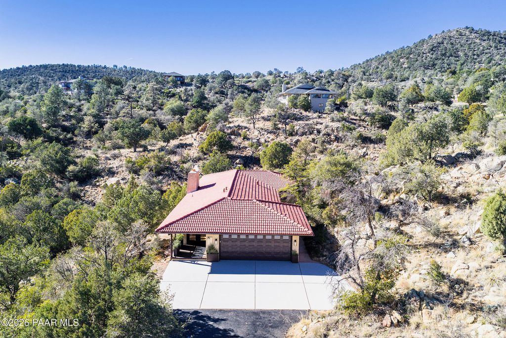Photo of 2256 Loma Rica Circle, Prescott, AZ 86303 (MLS # 1078853)