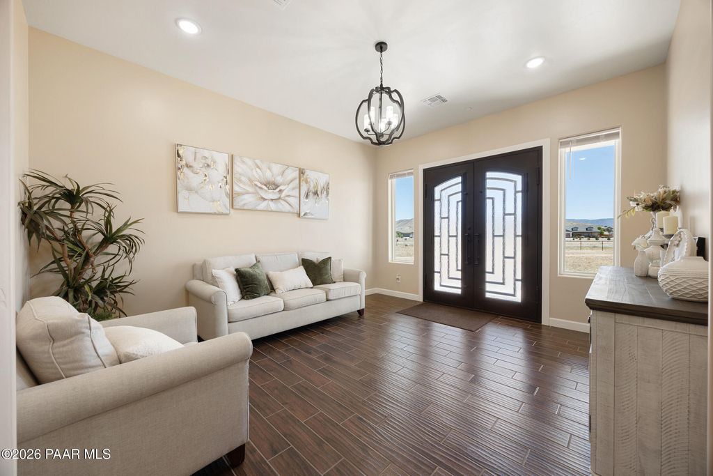 Photo of 8558 N Grass Vly Lane, Prescott Valley, AZ 86315 (MLS # 1082237)