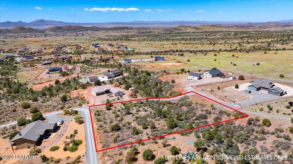 Photo of 9889 N Dry Wash Lane, Prescott Valley, AZ 86315 (MLS # 1080997)