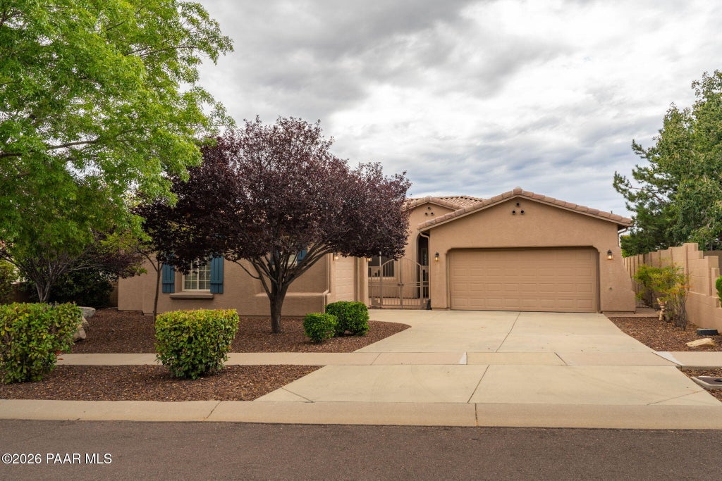 Photo of 7345 E Cozy Camp Drive, Prescott Valley, AZ 86314 (MLS # 1085000)