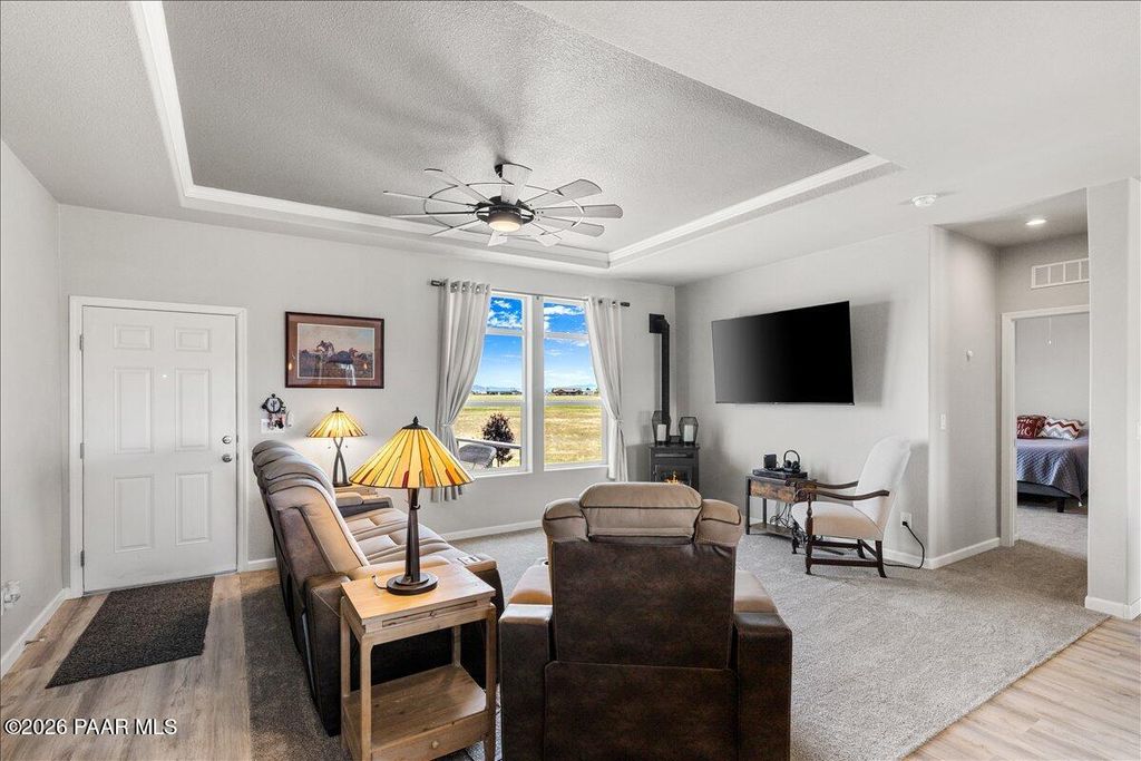 Photo of 12960 N Lodestar Road, Prescott Valley, AZ 86315 (MLS # 1081086)