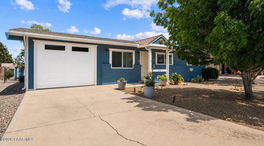 Photo of 3111 N Prescott East Highway, Prescott Valley, AZ 86314 (MLS # 1083606)