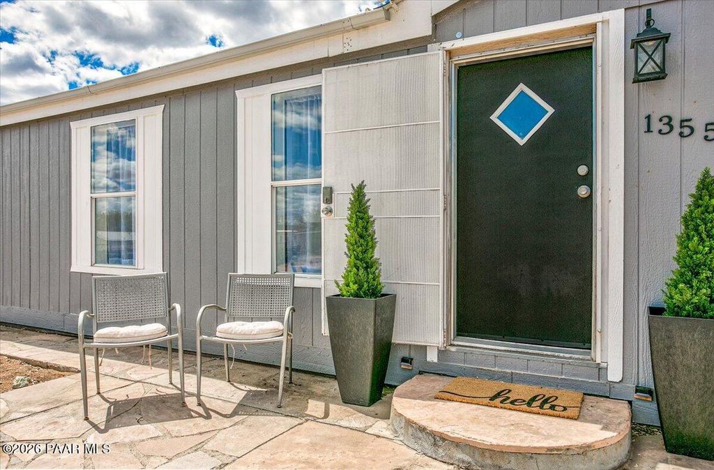 Photo of 1355 Palo Verde Drive, Chino Valley, AZ 86323 (MLS # 1081233)