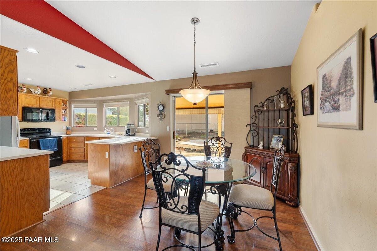 5274 N Western Boulevard